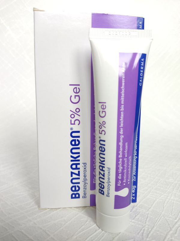 Базирон Бензакнен Benzaknen 5% гель 80г 2 туби по 40 г від вугрів Німеччина оригінал